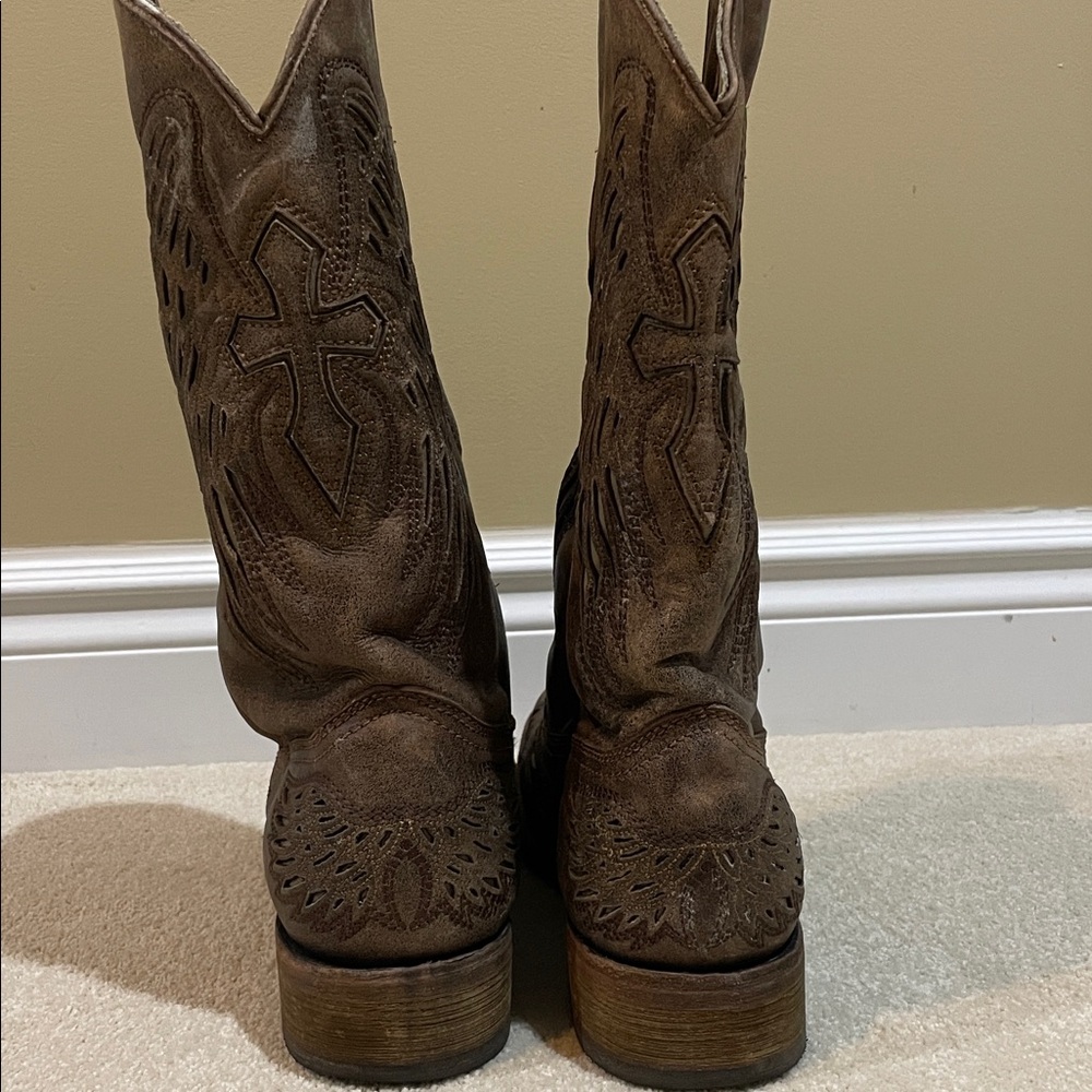 Brown Western Cowboy Boots - Picture 7 of 10